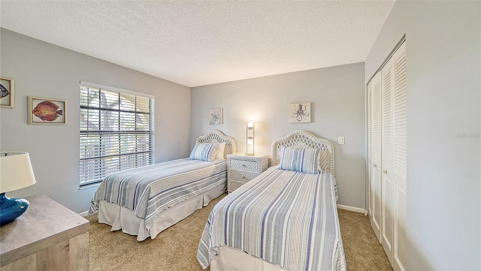 149 ENGLEWOOD ISLES PKWY #611, #611