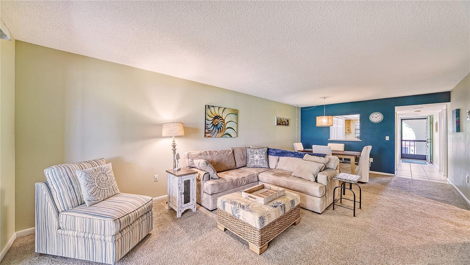 149 ENGLEWOOD ISLES PKWY #611, #611