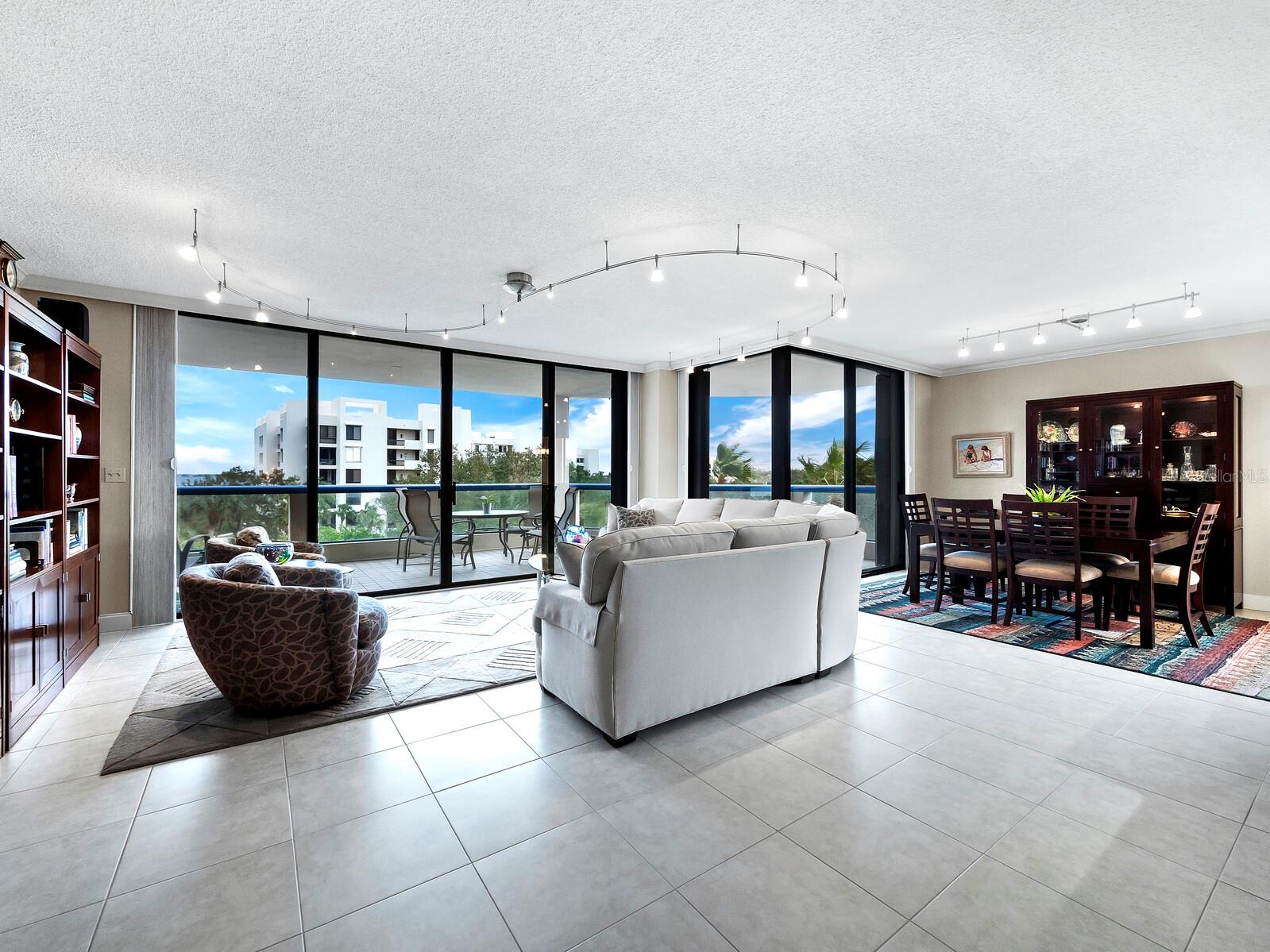 2110 HARBOURSIDE DR #538, #538