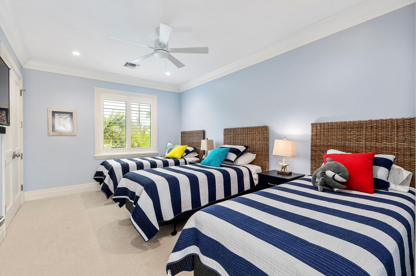 7979 MANASOTA KEY RD