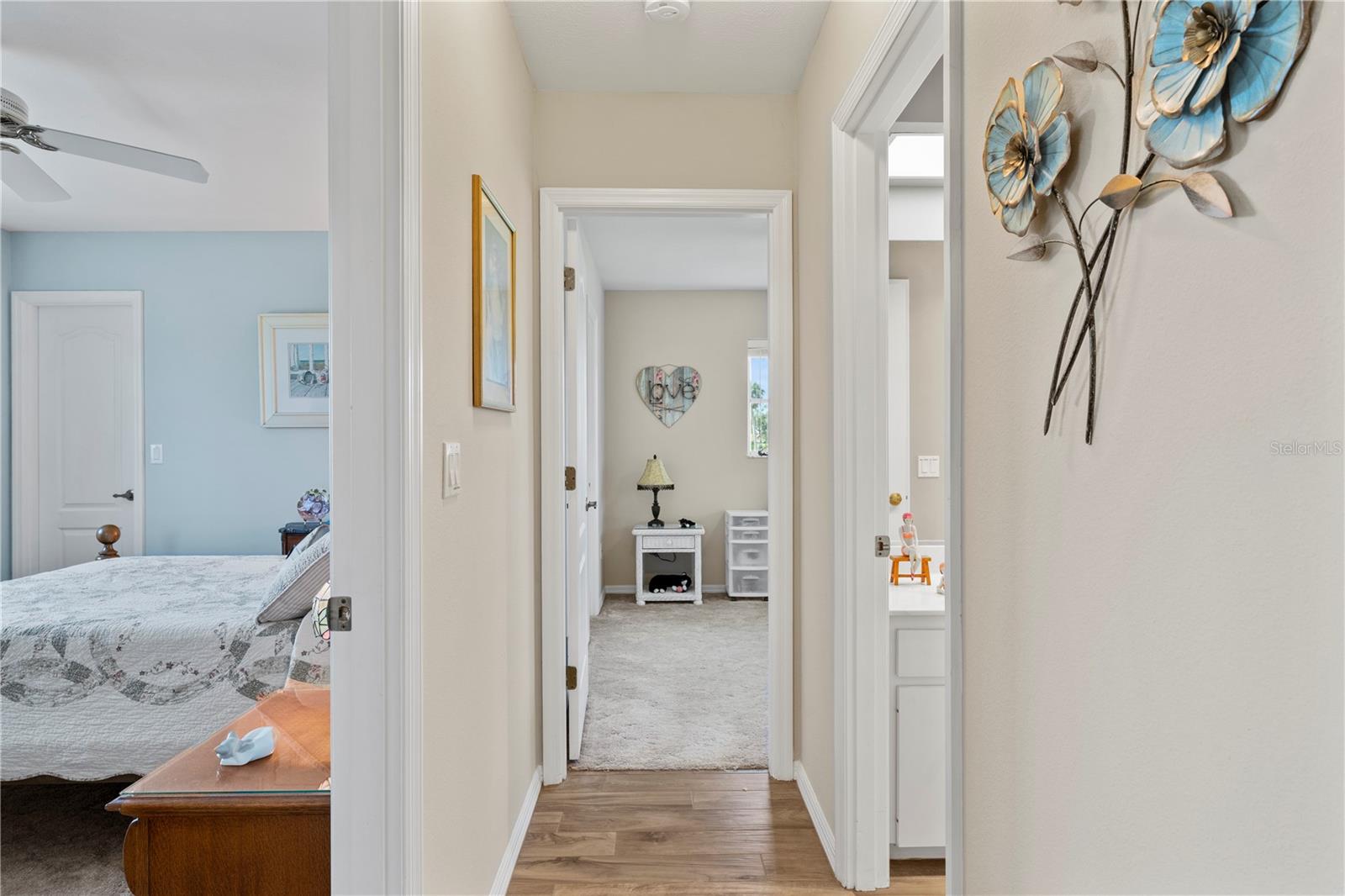 2 BUNKER CIR
