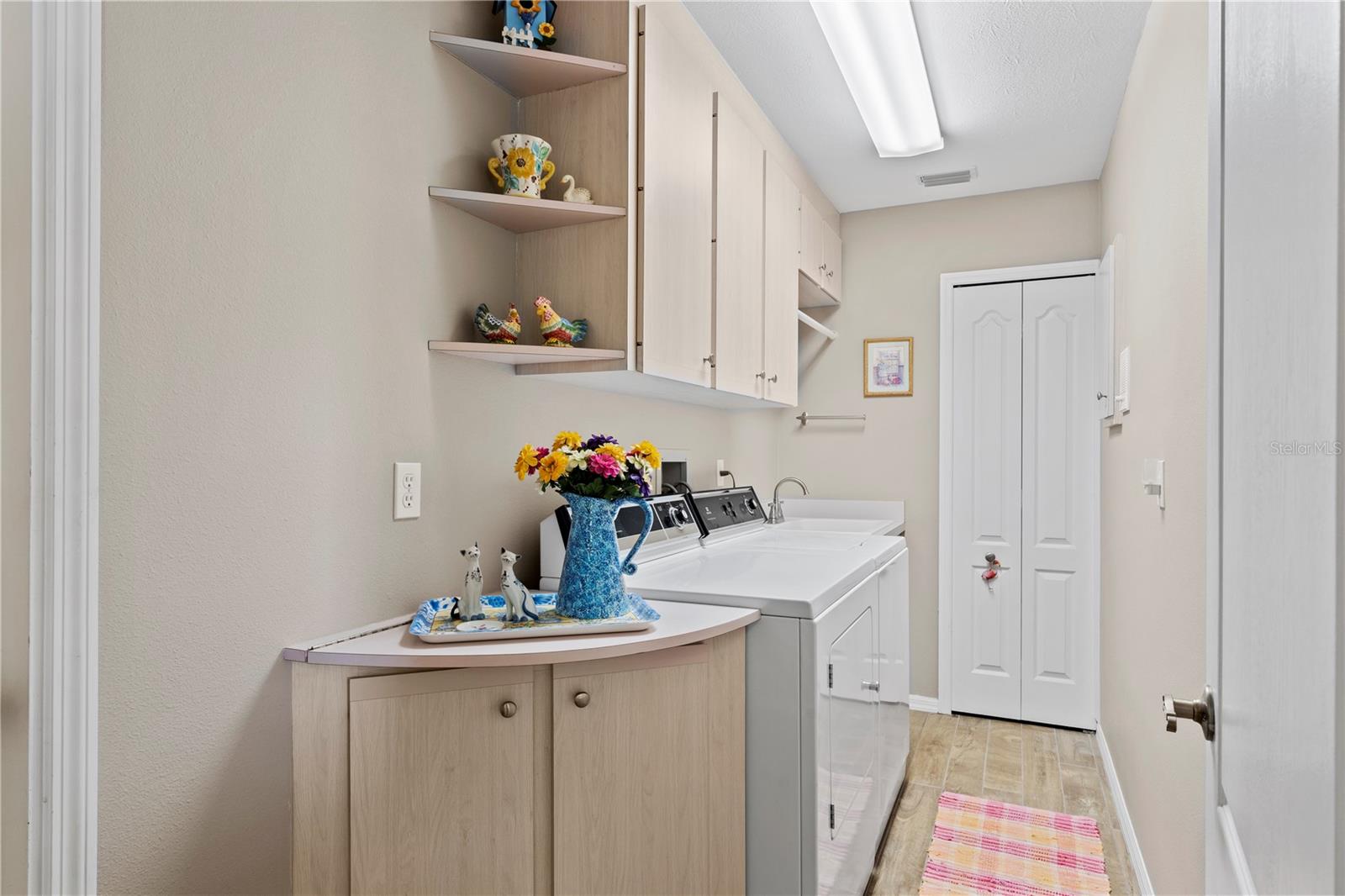 2 BUNKER CIR