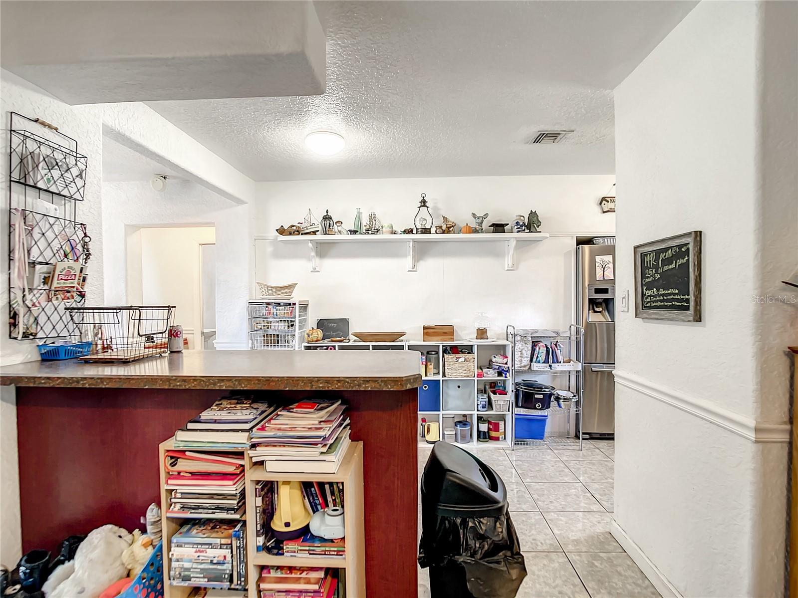 2121 GENTIAN RD