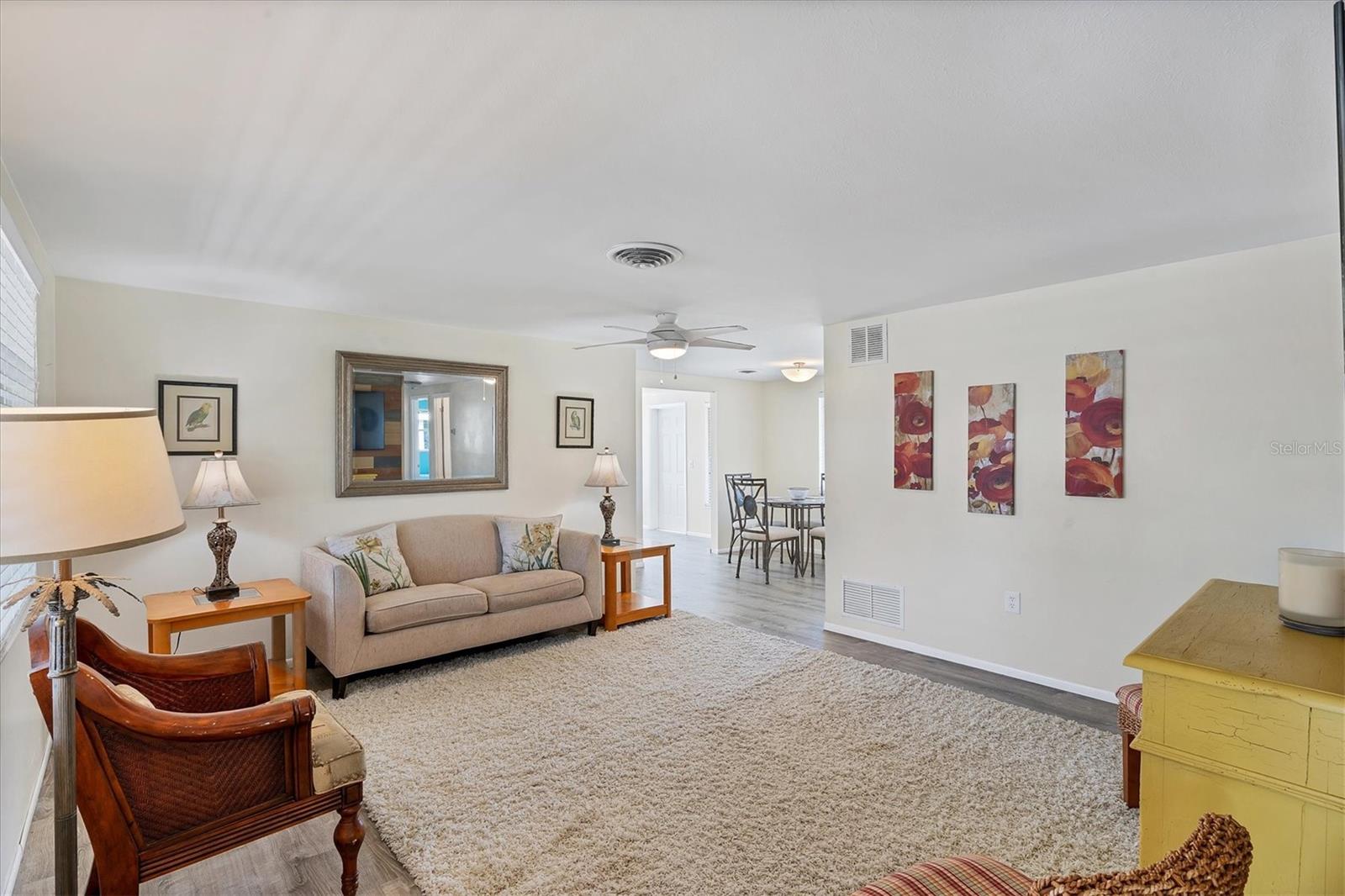 56 WARREN AVE