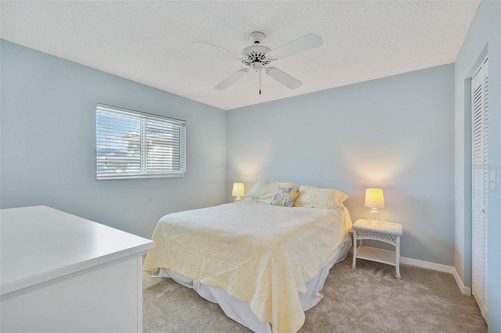 360 CIRCLEWOOD DR #E2-7, #E2-7