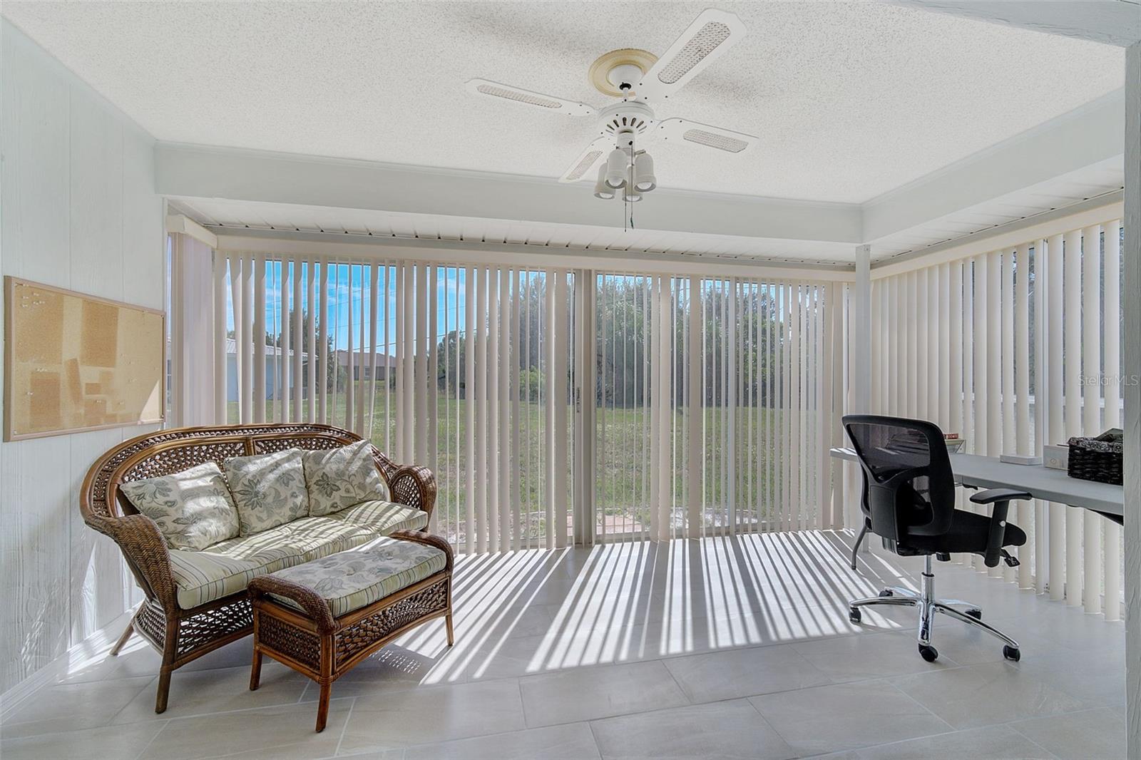 360 CIRCLEWOOD DR #E2-7, #E2-7