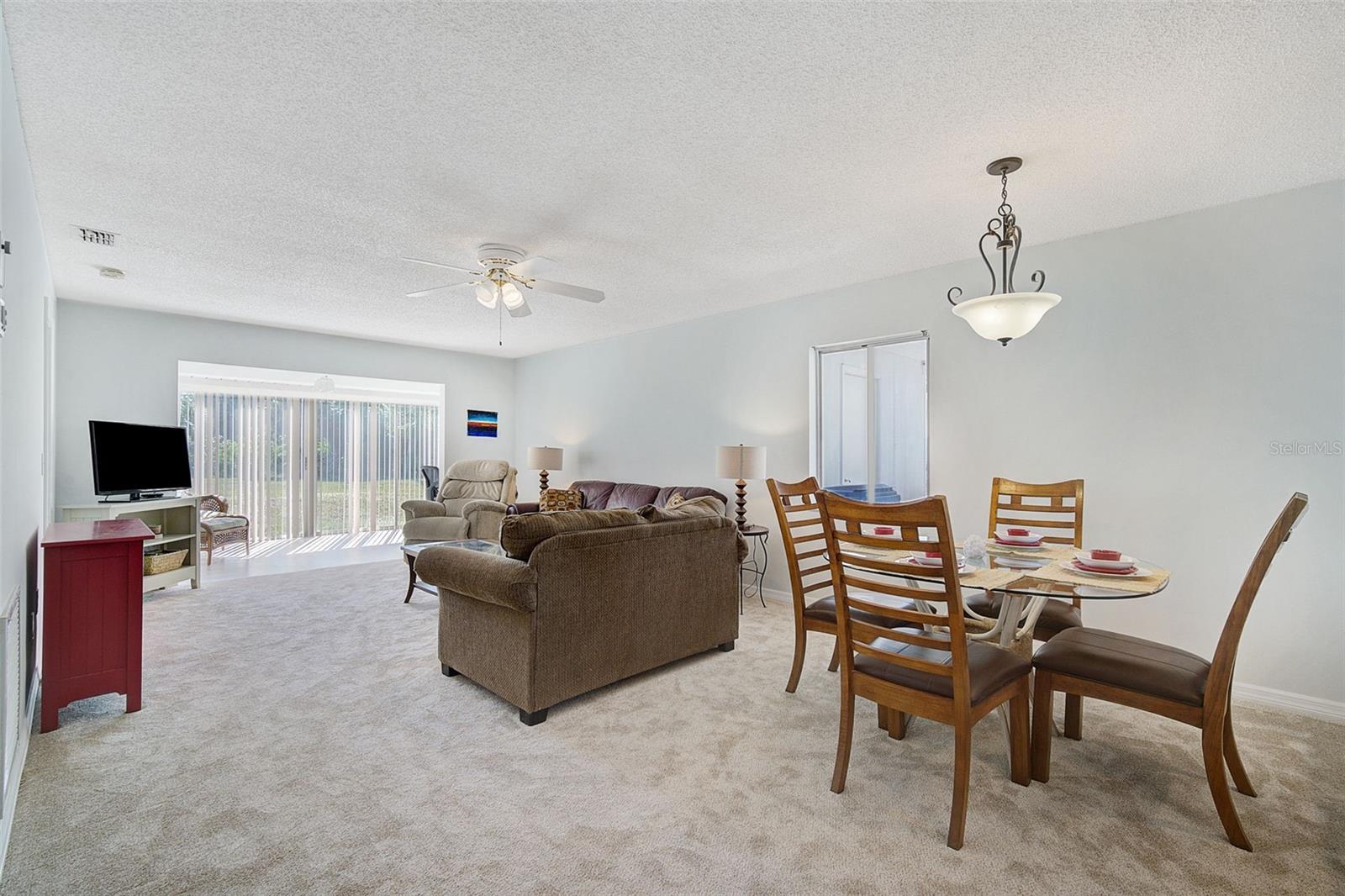360 CIRCLEWOOD DR #E2-7, #E2-7