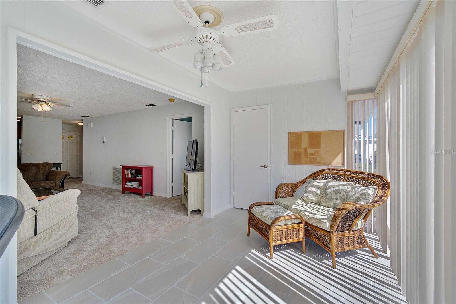 360 CIRCLEWOOD DR #E2-7, #E2-7