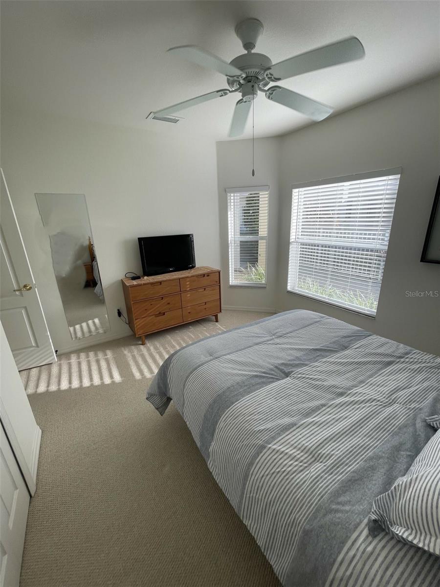 413 LEHALIS DR