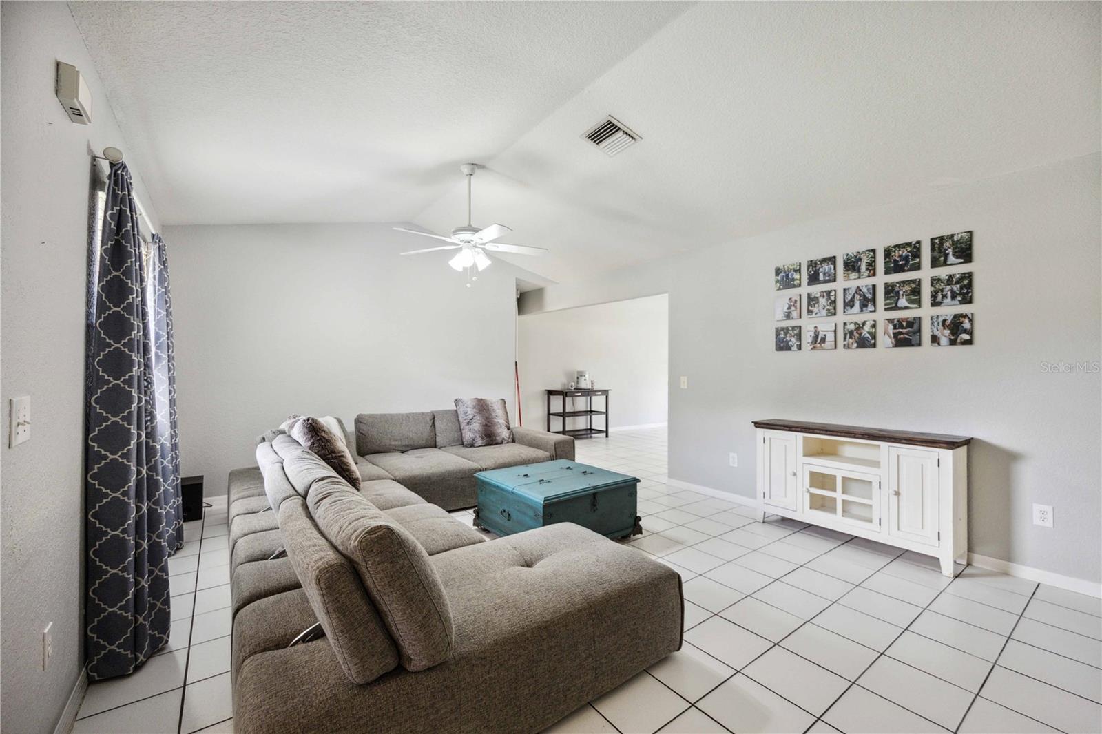 2480 COLONADE LN