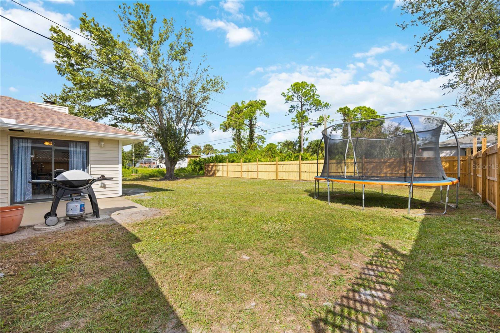 2480 COLONADE LN