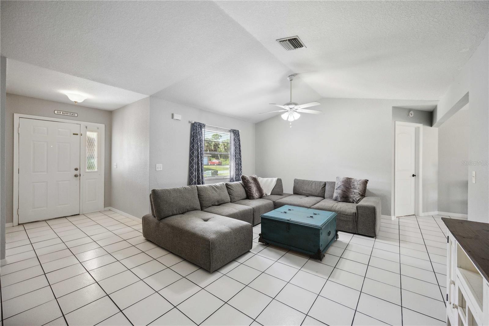 2480 COLONADE LN