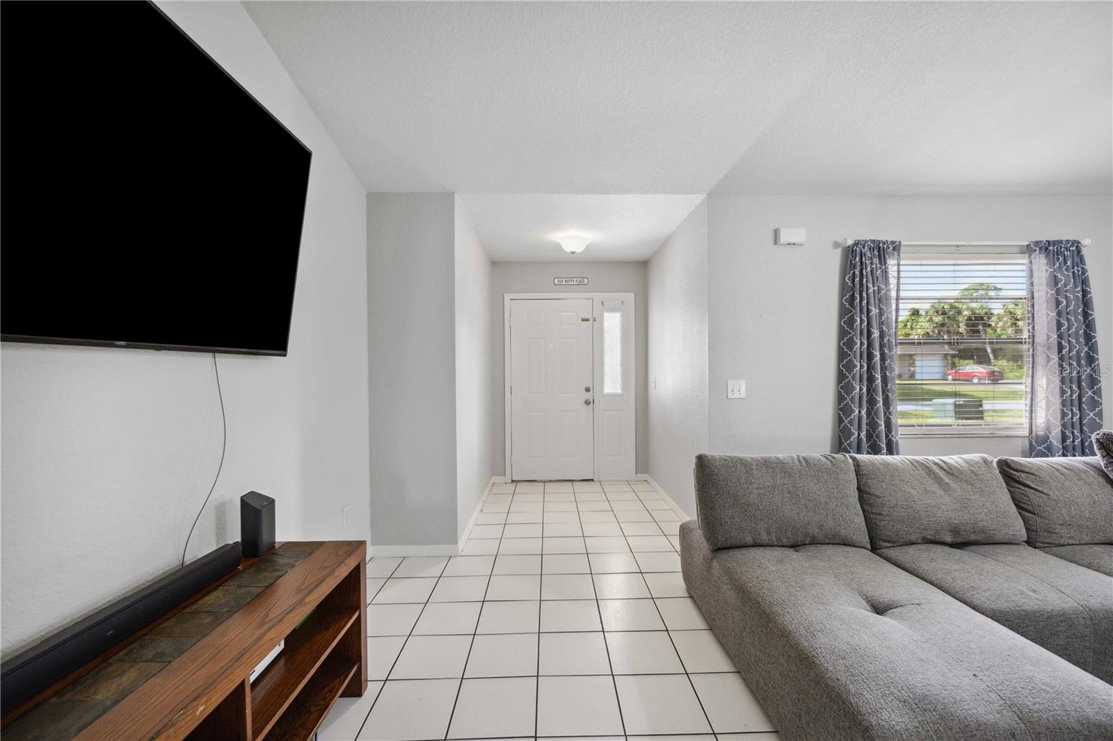 2480 COLONADE LN