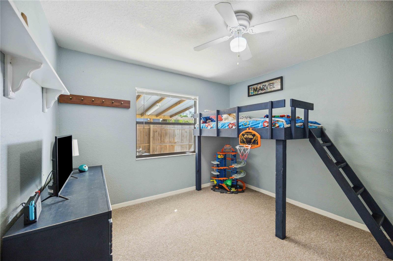2480 COLONADE LN