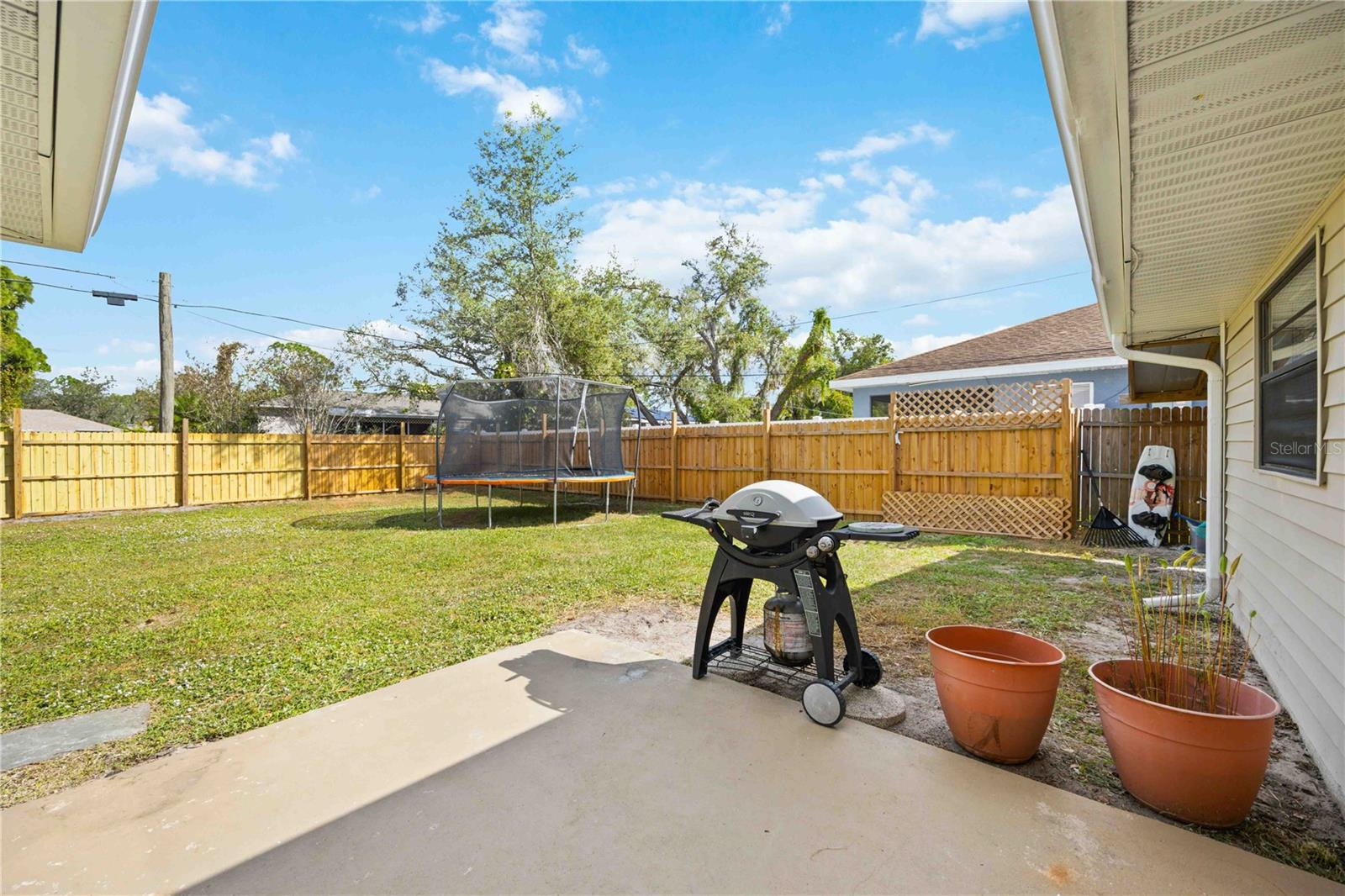 2480 COLONADE LN