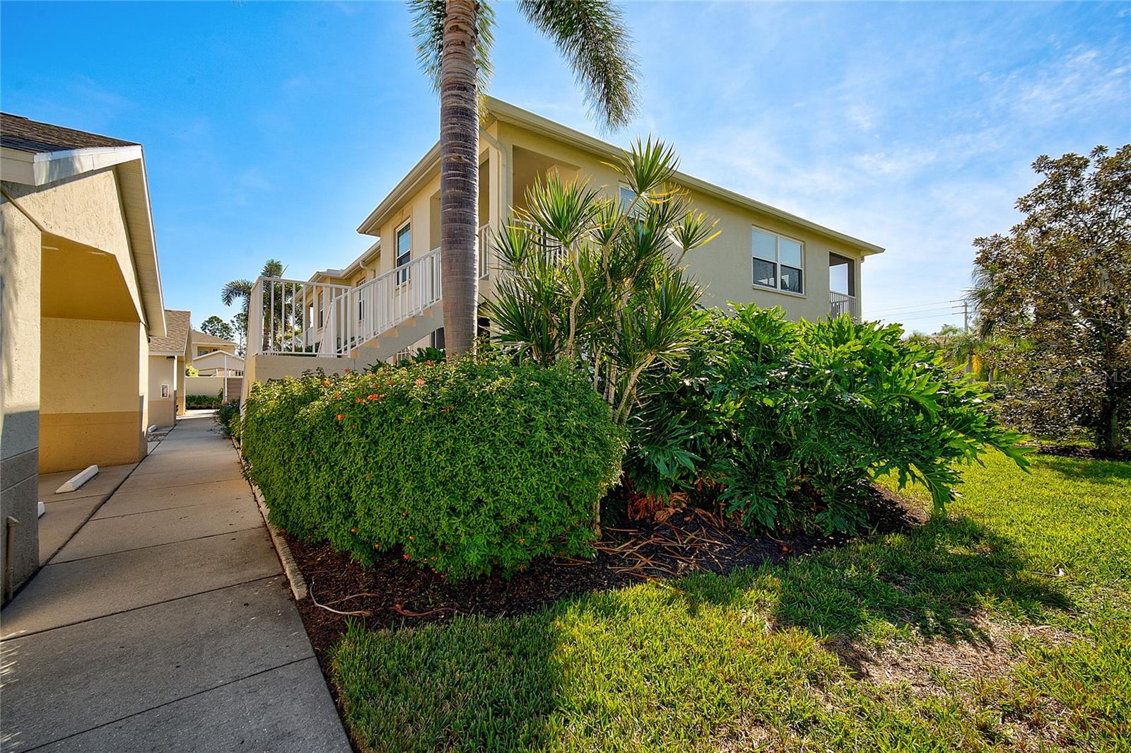704 AUBURN LAKES CIR #4, #4
