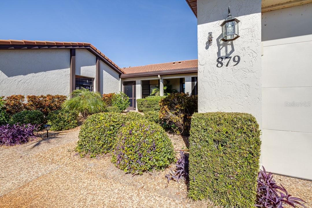 879 COUNTRY CLUB CIR #68, #68