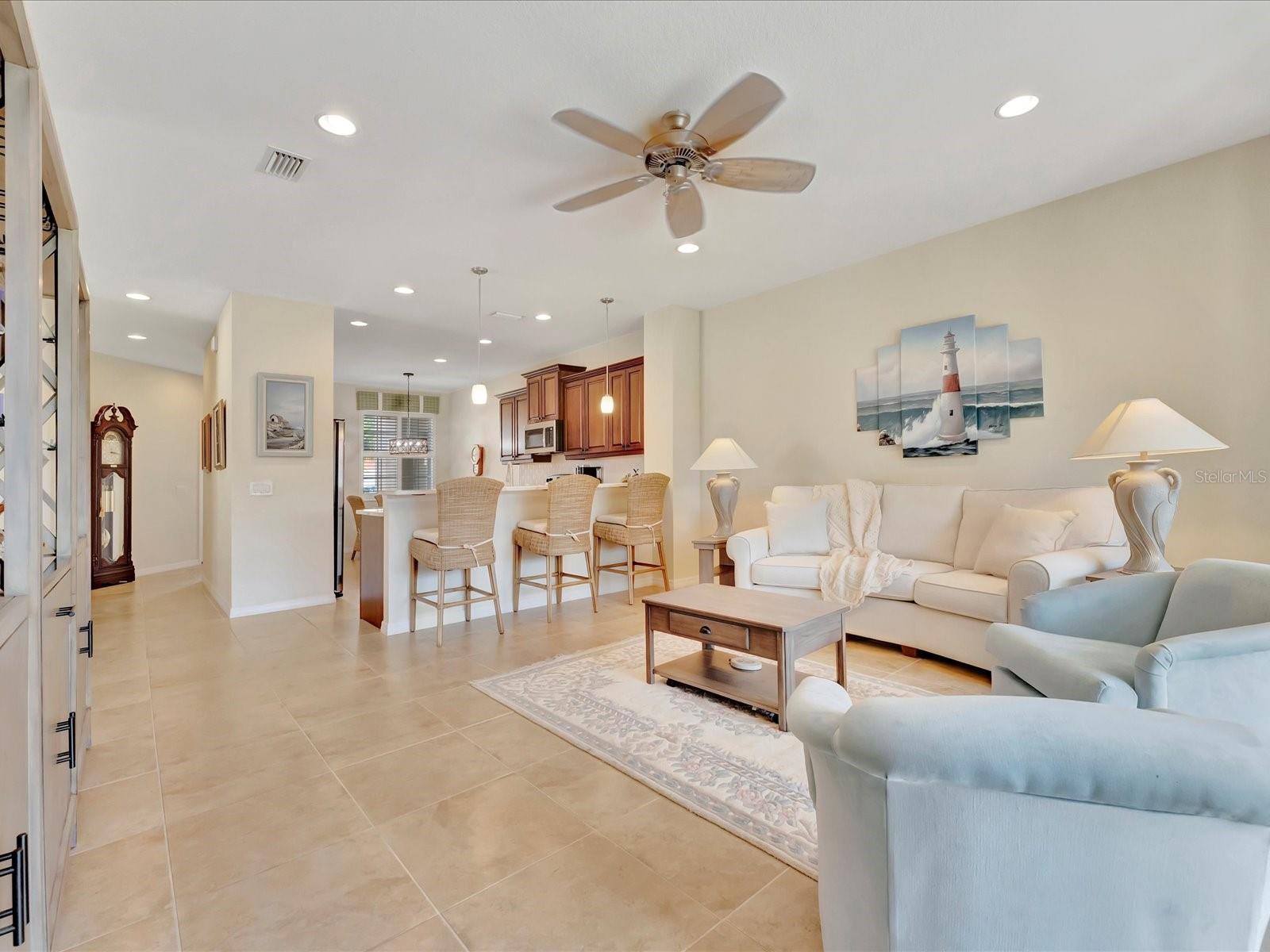 10895 LERWICK CIR