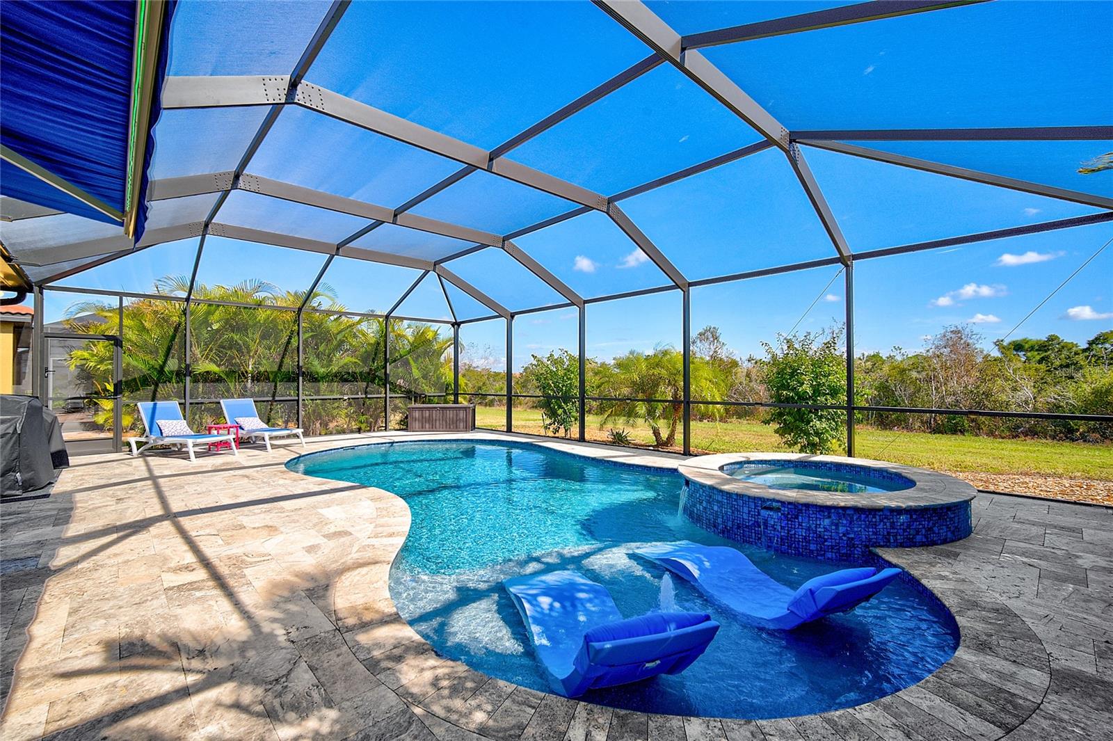 10143 CROOKED CREEK DR