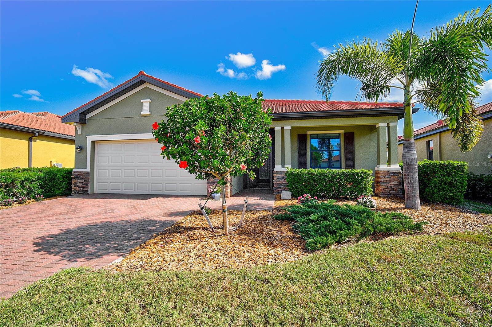 10143 CROOKED CREEK DR