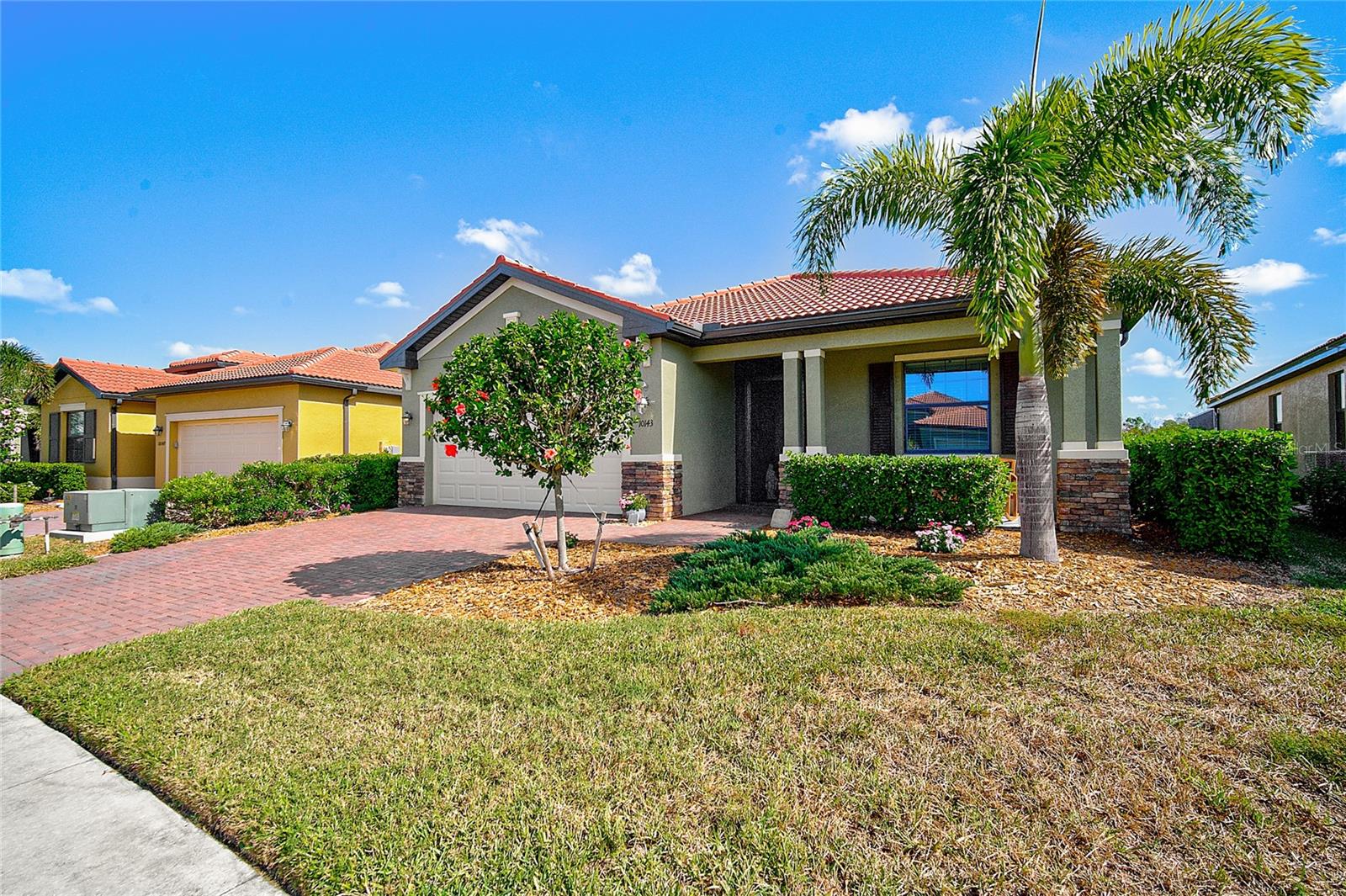 10143 CROOKED CREEK DR