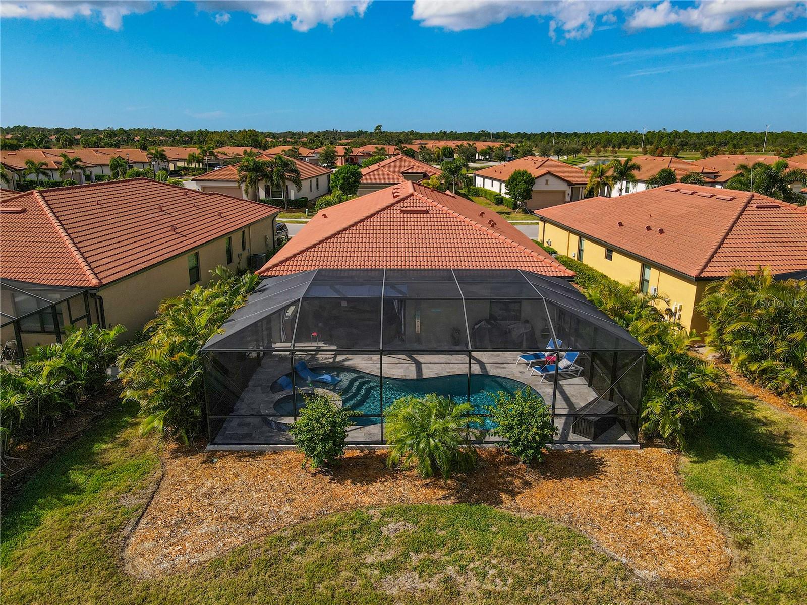 10143 CROOKED CREEK DR