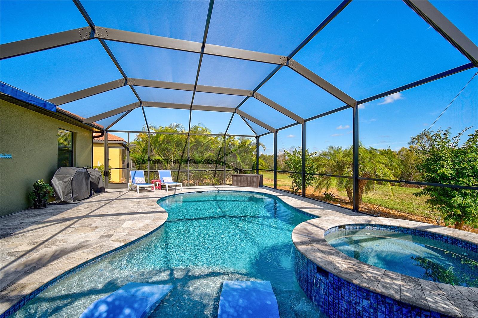 10143 CROOKED CREEK DR