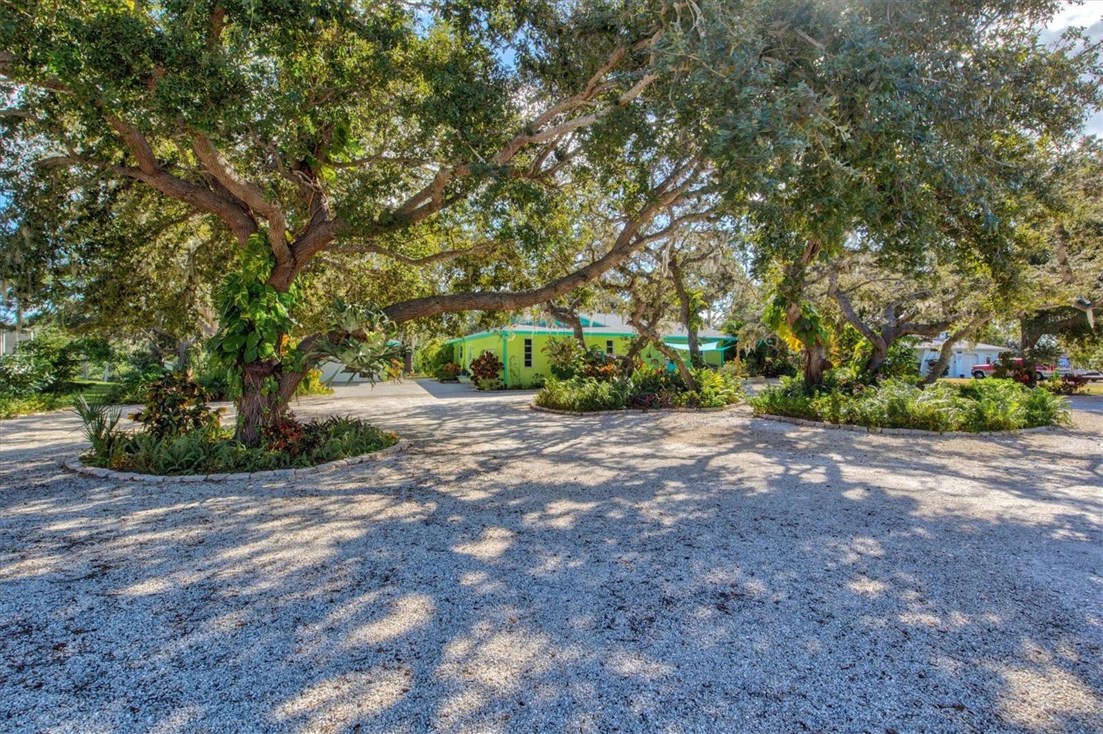 5080 LEMON BAY DR