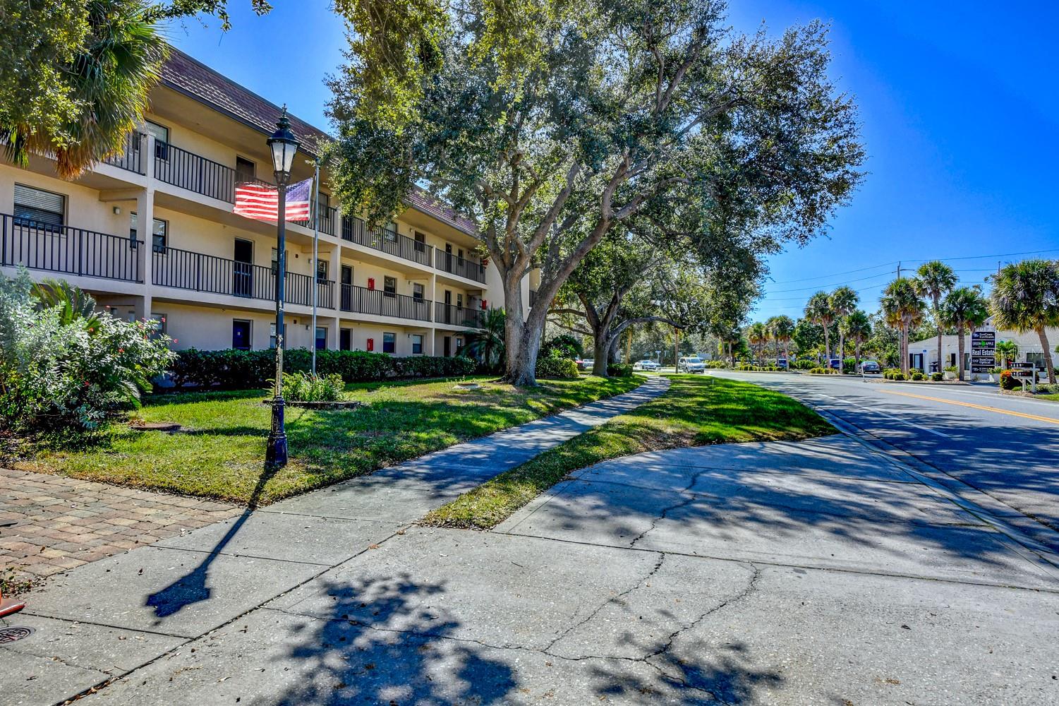 104 CAPRI ISLES BLVD #310, #310