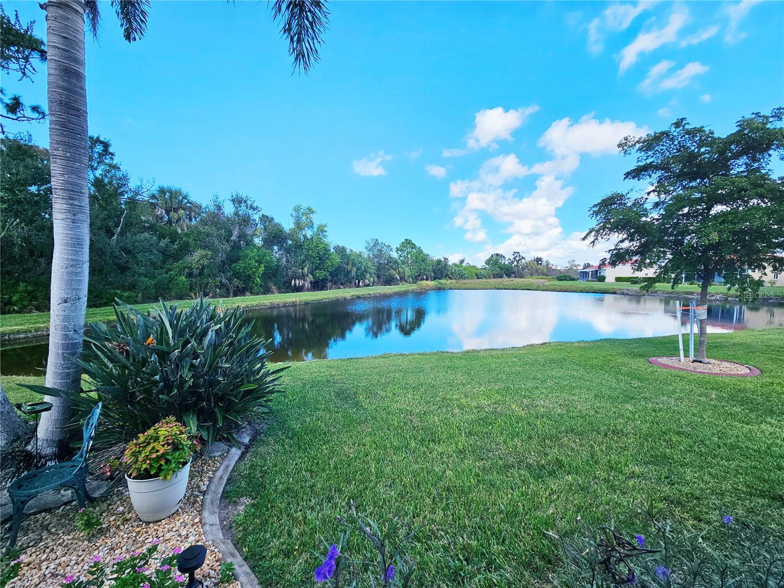 8332 CREEKVIEW LN