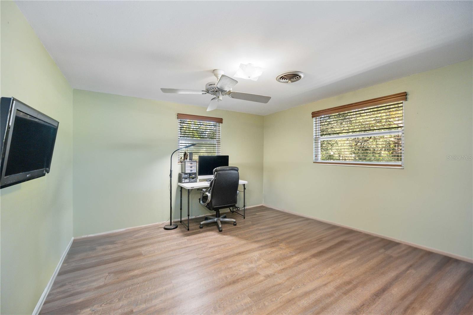 3440 BONITA DR