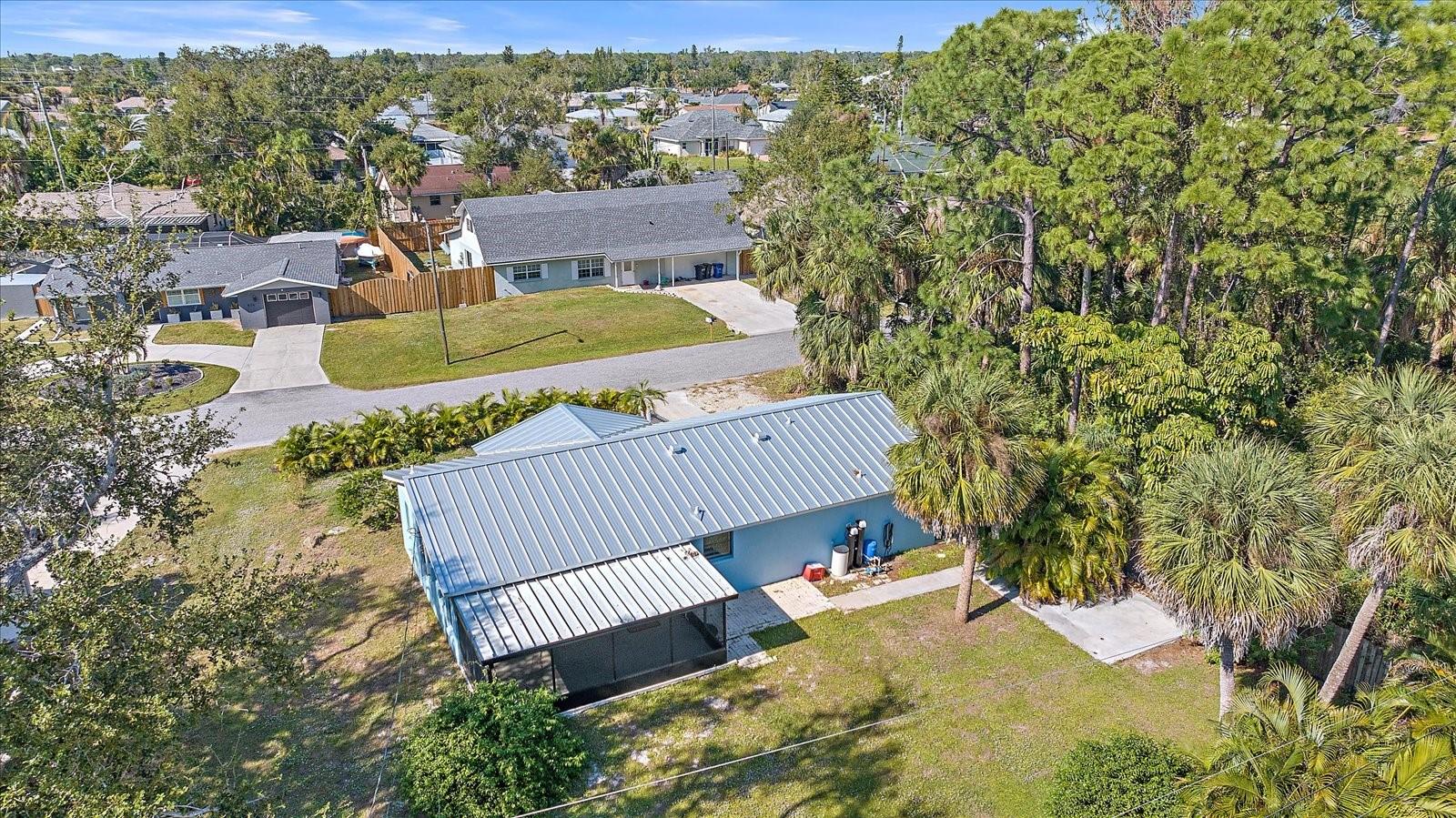 551 GARDEN RD