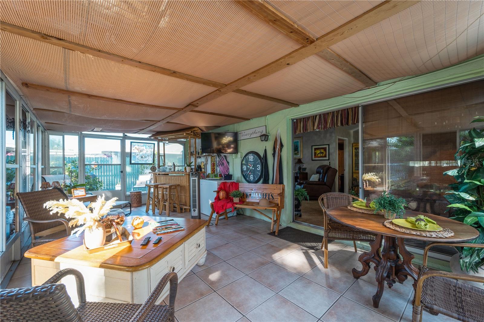 672 TANAGER RD