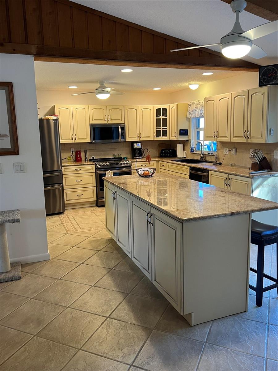 101 WOODINGHAM DR