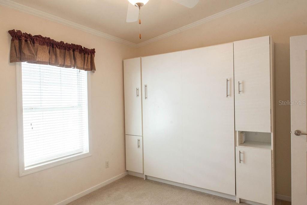 657 N GREEN CIR #182, #182