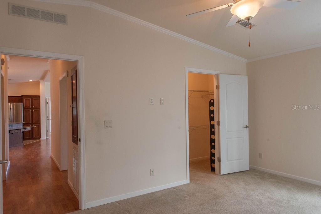 657 N GREEN CIR #182, #182