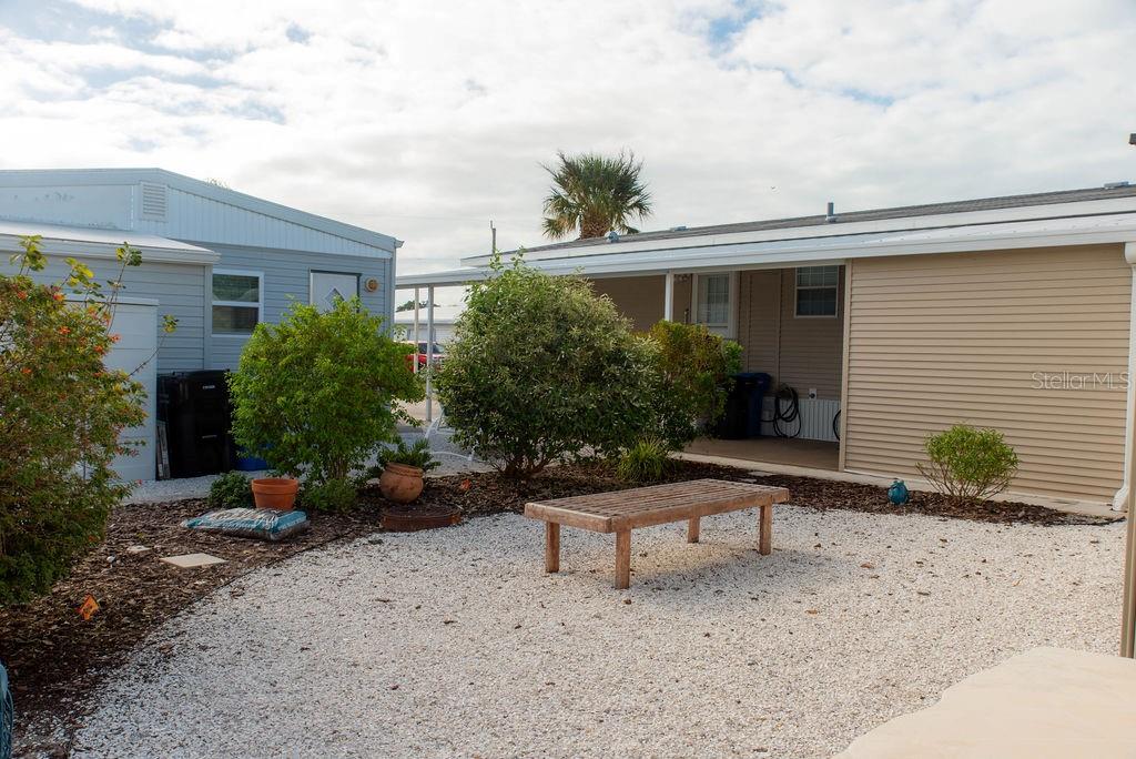 657 N GREEN CIR #182, #182