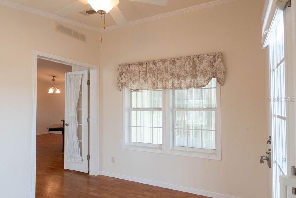 657 N GREEN CIR #182, #182