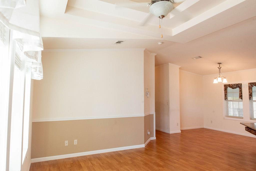 657 N GREEN CIR #182, #182