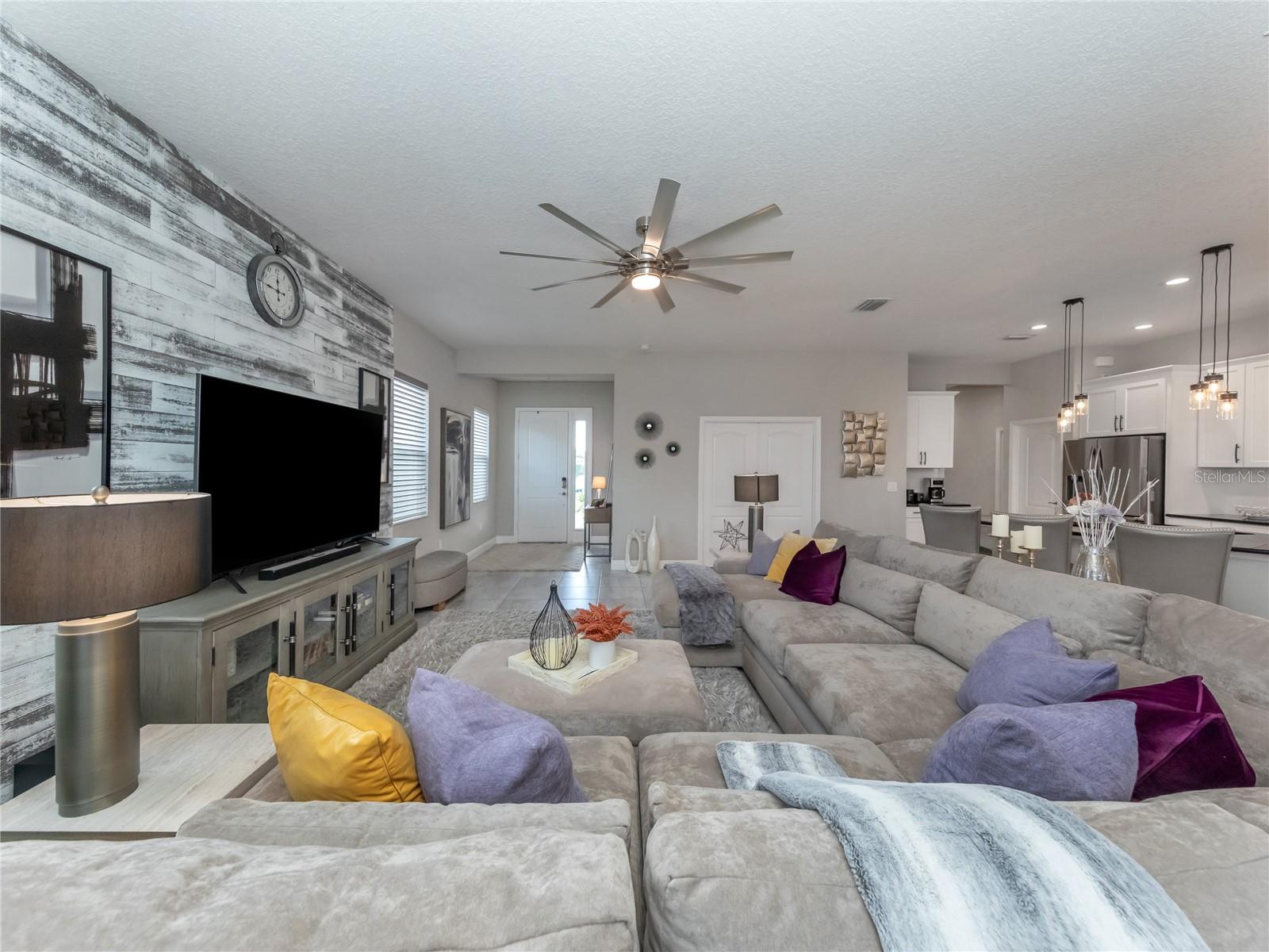 13113 STEINHATCHEE LOOP
