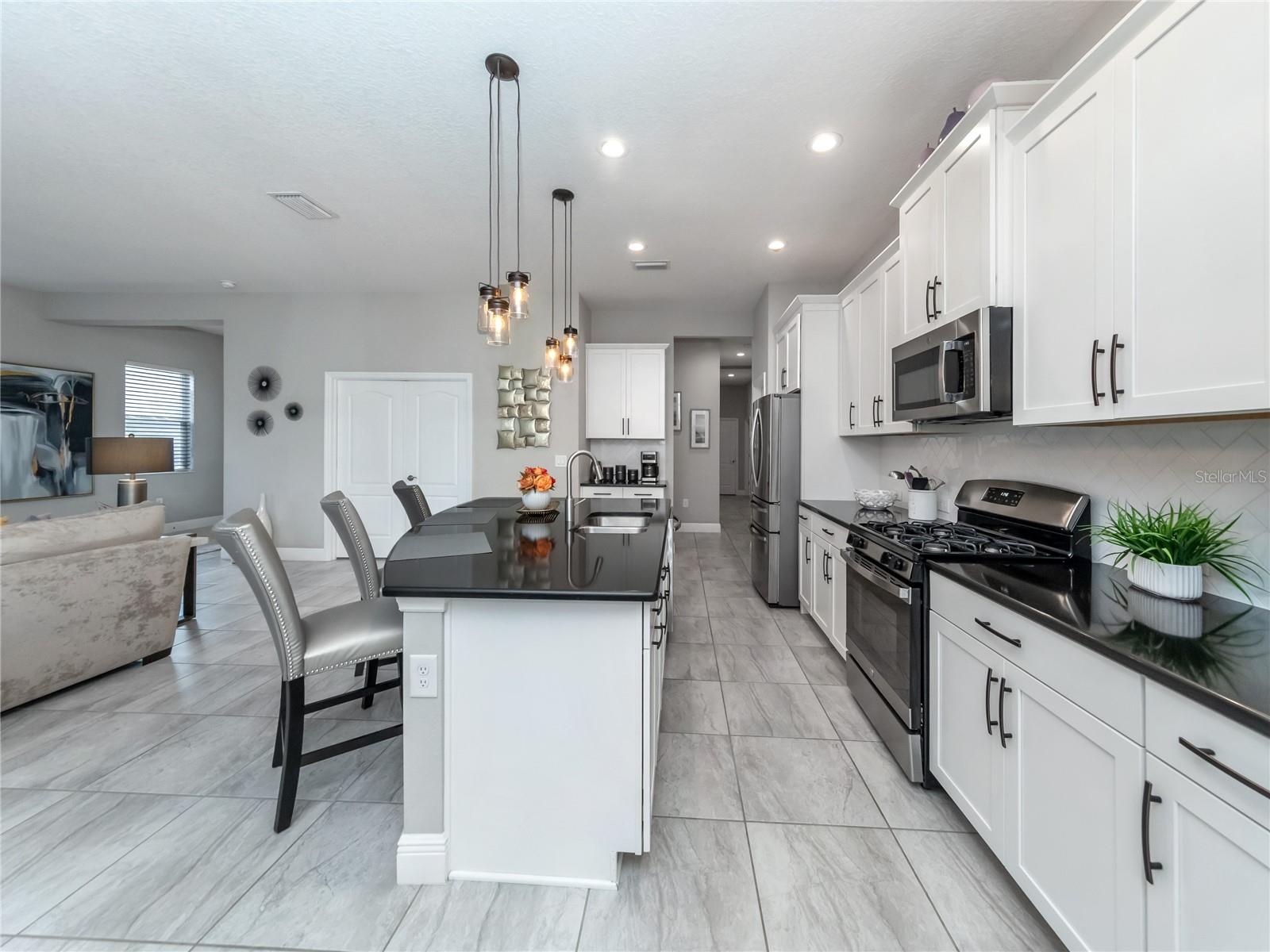 13113 STEINHATCHEE LOOP