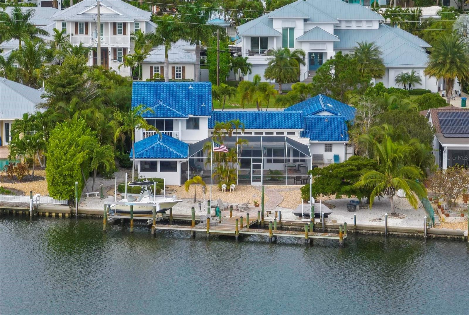 533 KEY ROYALE DR