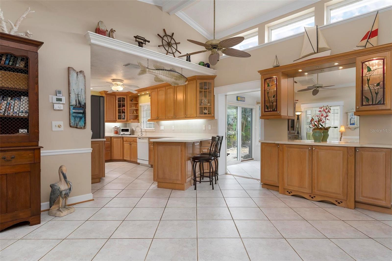 533 KEY ROYALE DR