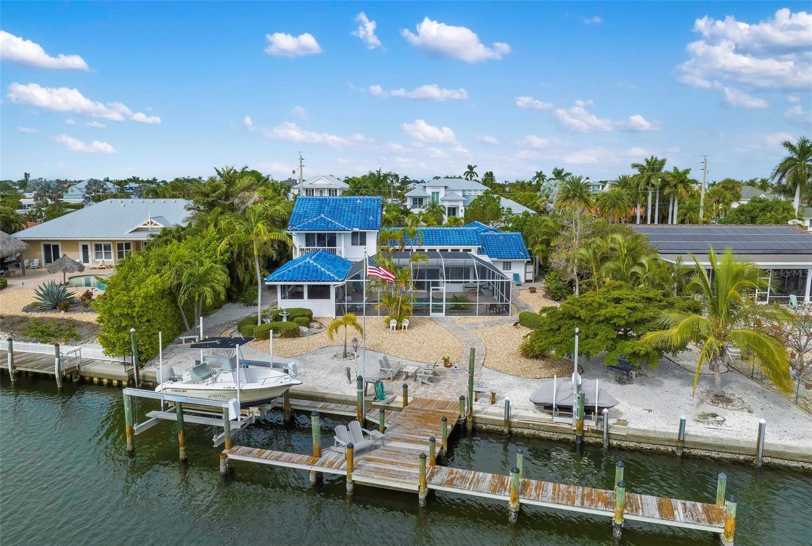 533 KEY ROYALE DR