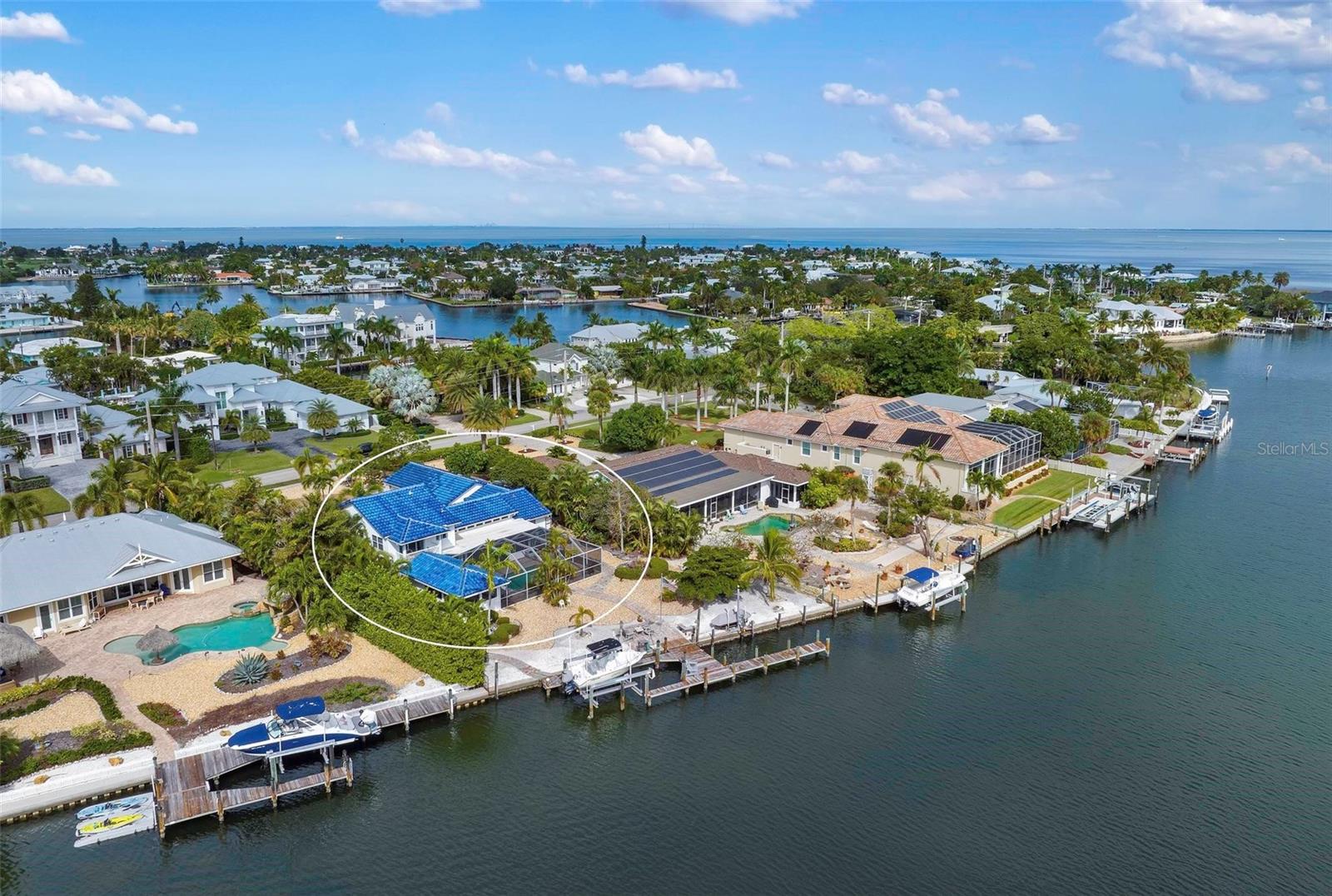 533 KEY ROYALE DR