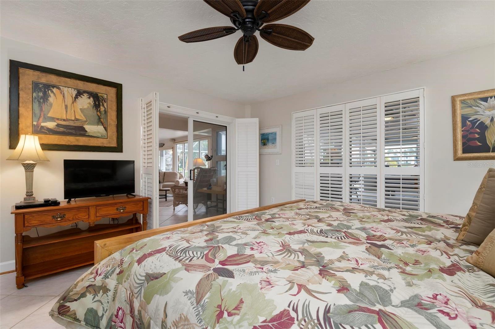 533 KEY ROYALE DR