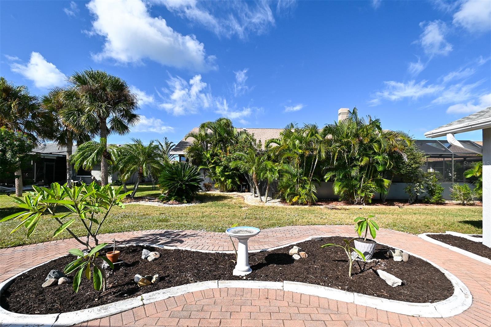 5854 JACKSON LN