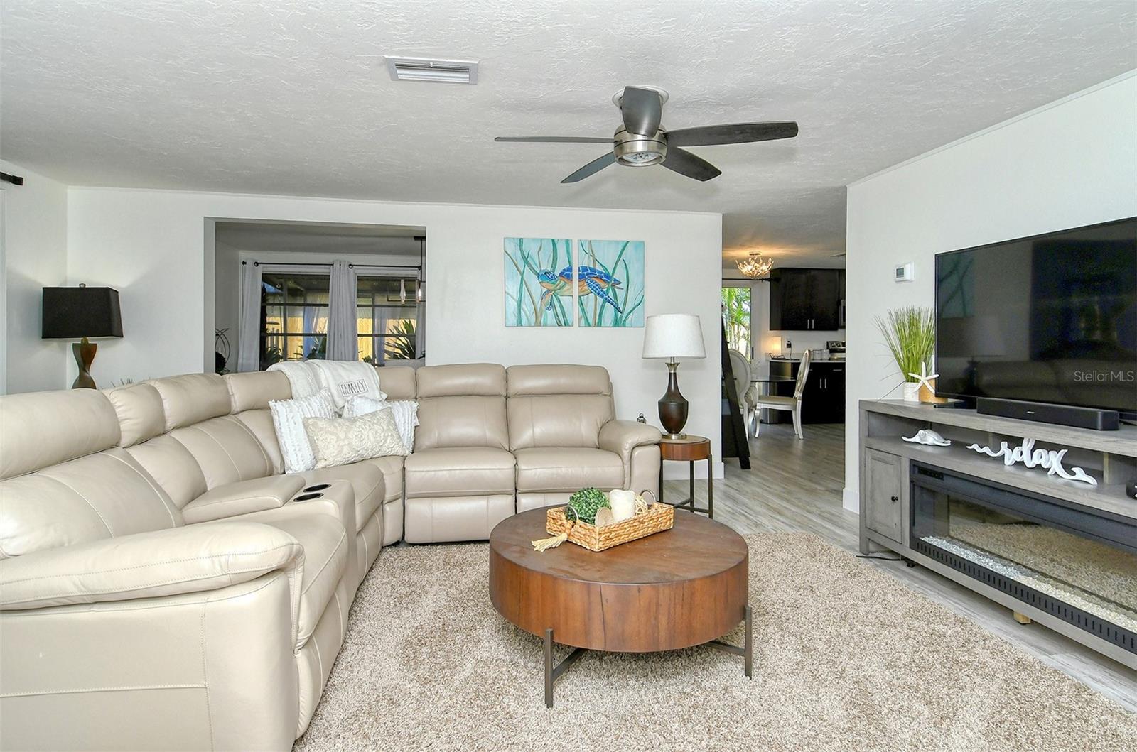 459 E BAFFIN DR