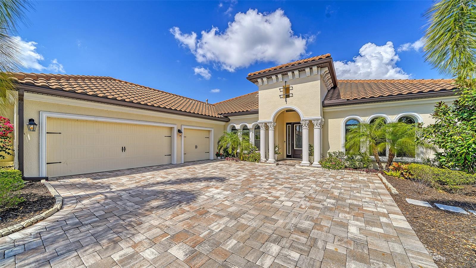 15809 CASTLE PARK TER