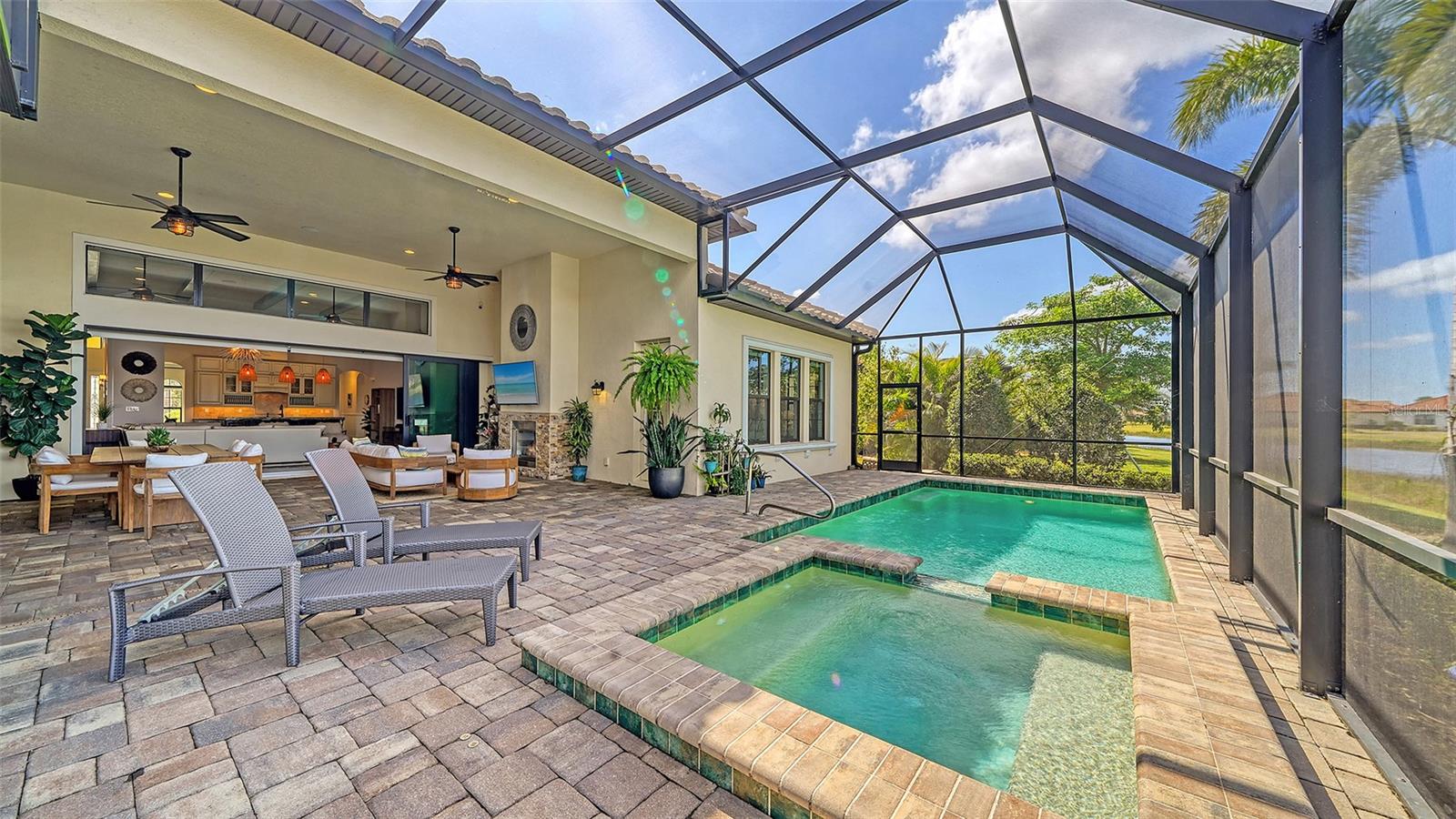 15809 CASTLE PARK TER